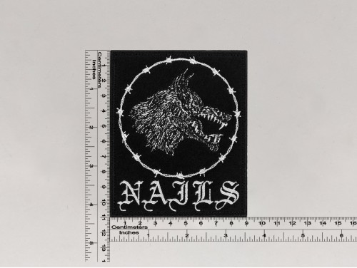 Нашивка Nails
