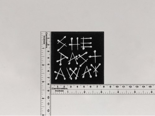 Нашивка She Past Away